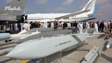 Inggris Siap Bagi Rahasia Rudal Storm Shadow ke Ukraina