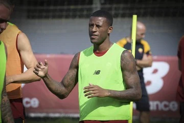 Fabrizio Romano Bantah Rumor Chelsea Rekrut Georginio Wijnaldum