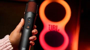JBL Luncurkan EasySing Mic Mini, Ubah Speaker Jadi Karaoke AI