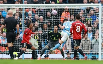 Respon Maresca dan Carrick soal Klaim ‘Raja Manchester’