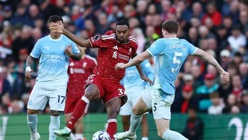 Dermot Gallagher: Kartu Merah Gravenberch Sangat Sial bagi Liverpool